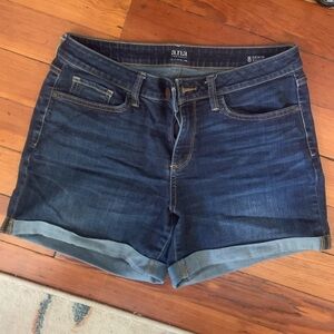 Denim shorts 🌞 3/$10 🌞